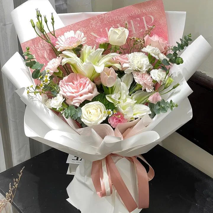Vườn Ly Hồng Kem