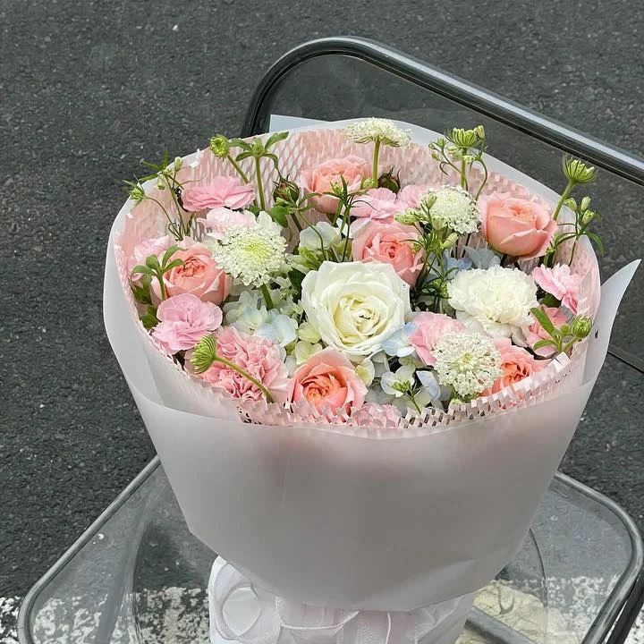 Hồng Pastel Giấy Tròn Trắng