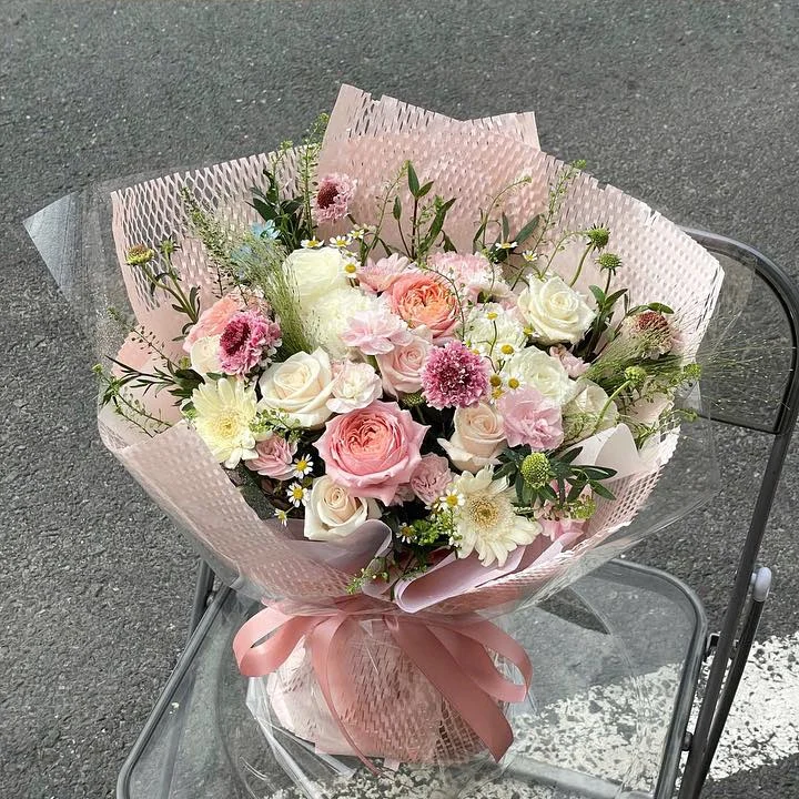 Vườn Hồng Giấy Lưới