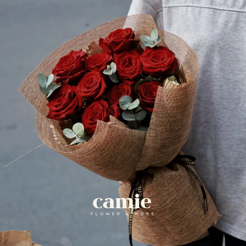 Valentine Hồng Đỏ Lá Bạc